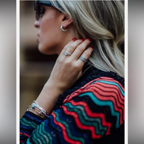 Pandora Entwined Half Hoop Crossover Earrings - Picture 9 of 9